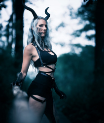 Shannon by Ork De Rooij